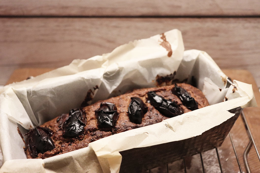 Plumcake ai datteri senza lattosio