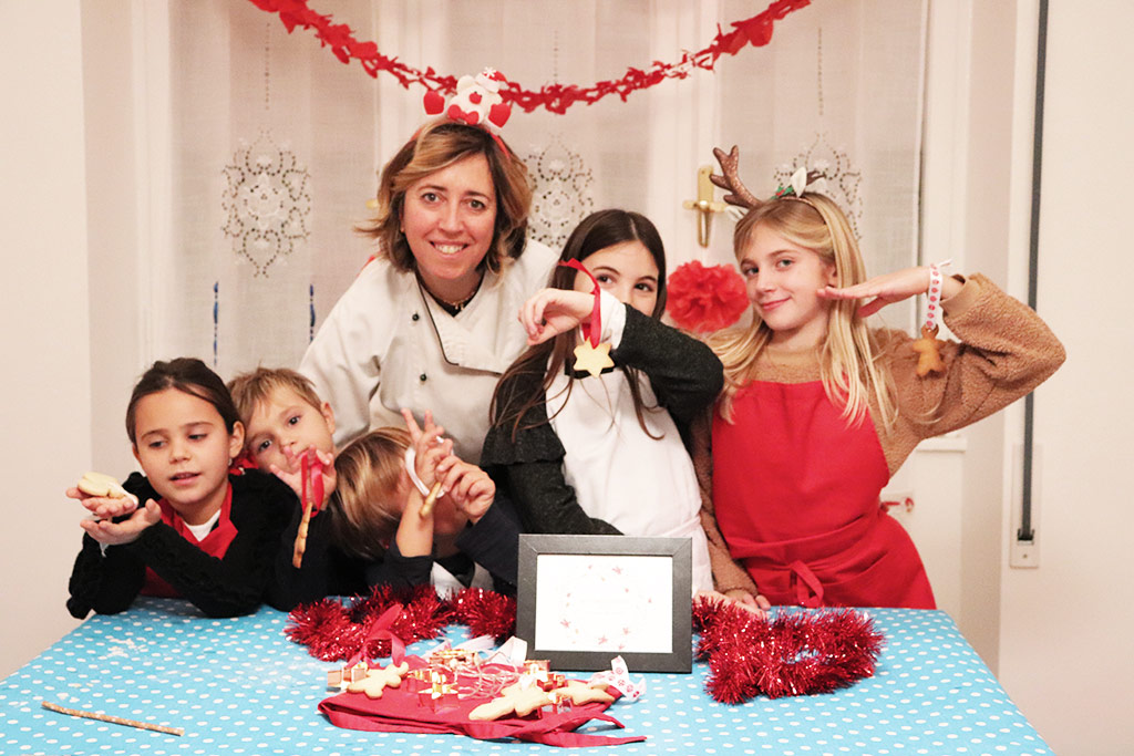 foto di gruppo del laboratorio di cucina per bambini